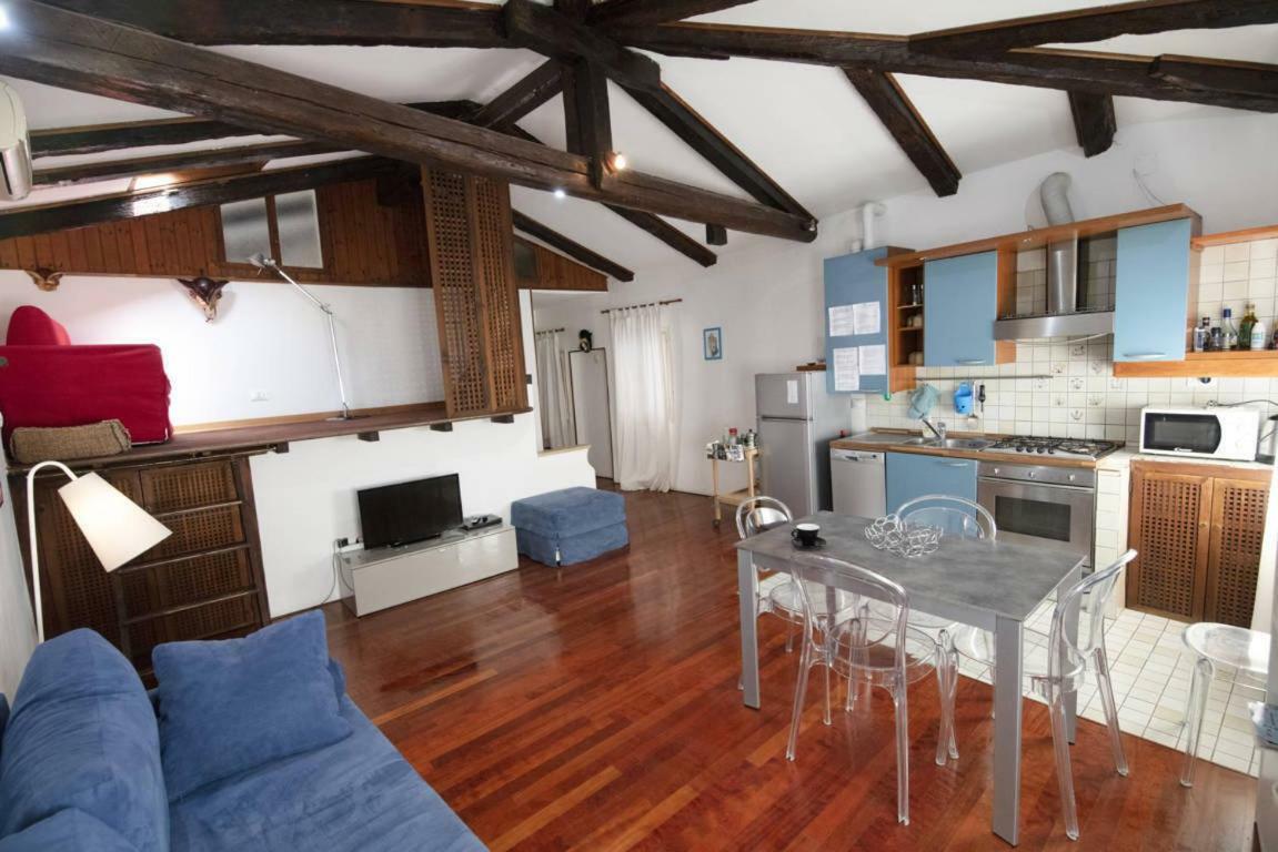Appartamento Nel Cuore Di Venezia Екстериор снимка